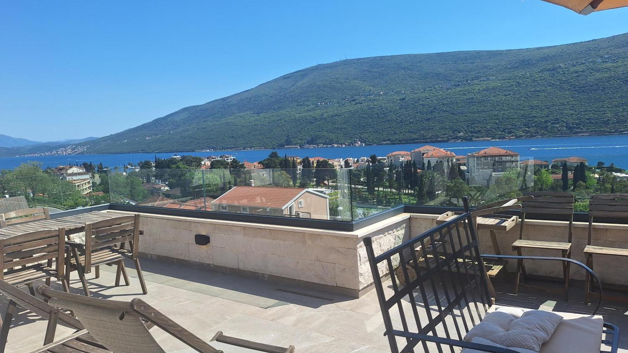 Porto Vista Penthouse Kumbor Exterior foto